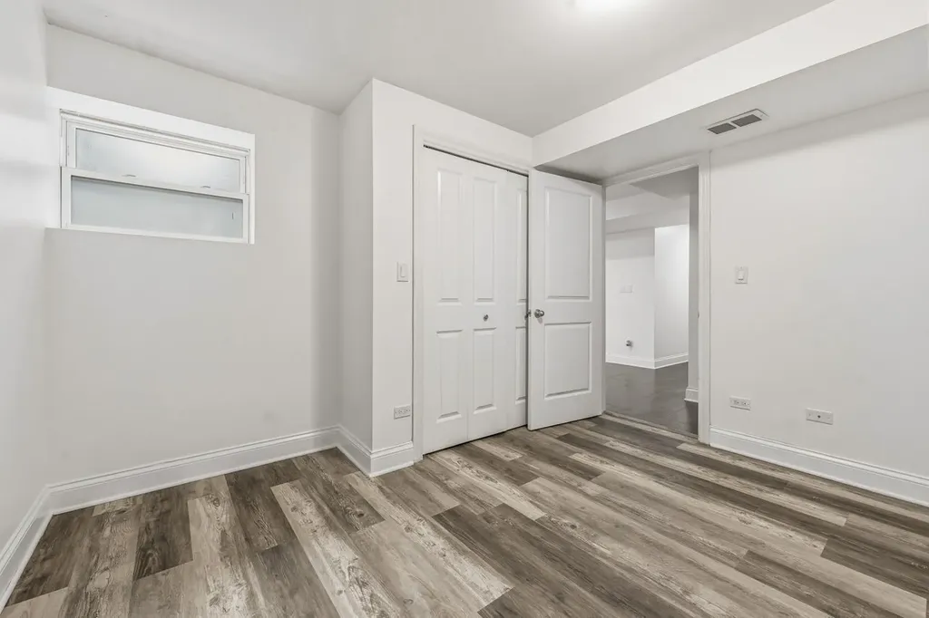 7733 North Marshfield Avenue Chicago IL 60626