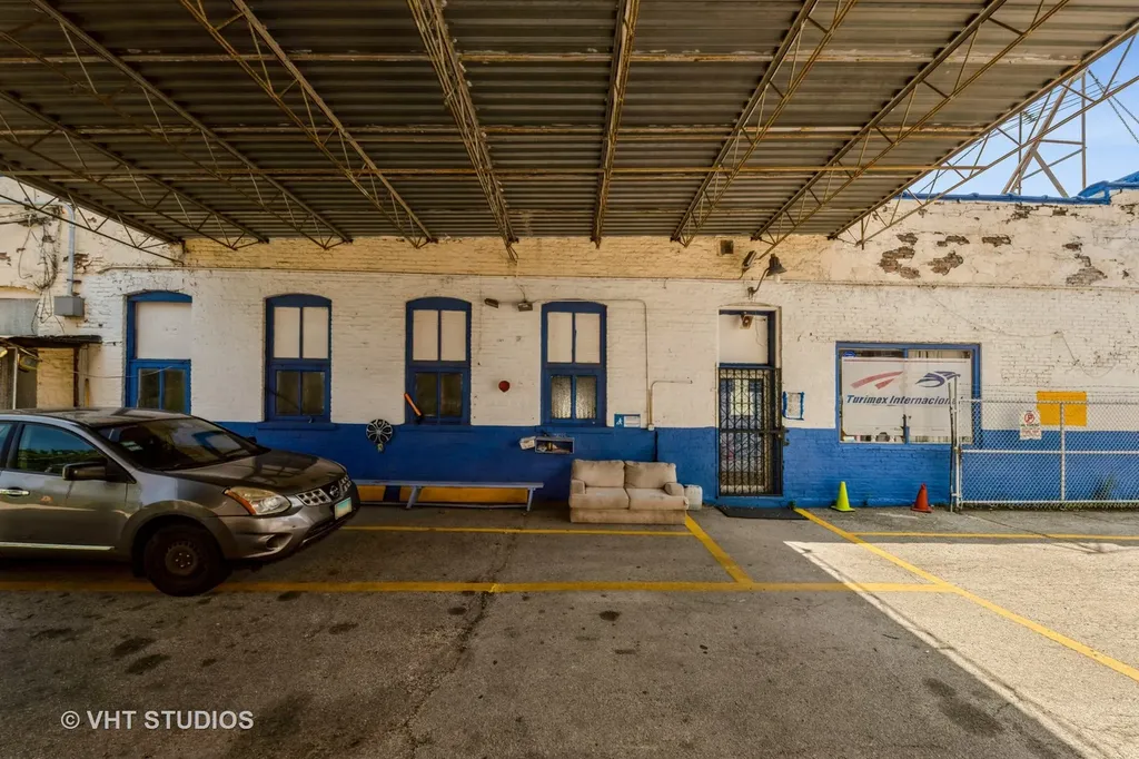 2139 South California Avenue Chicago IL 60608
