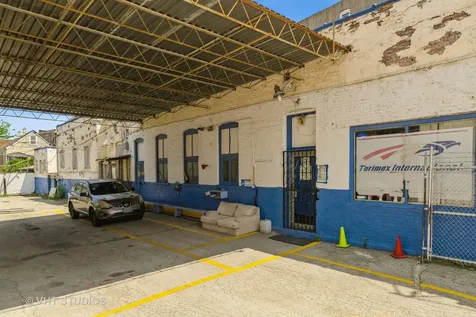 2139 South California Avenue Chicago IL 60608