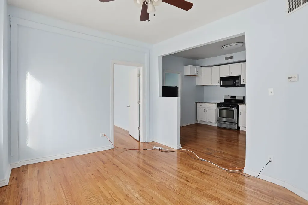 3436 West Huron Street Chicago IL 60624