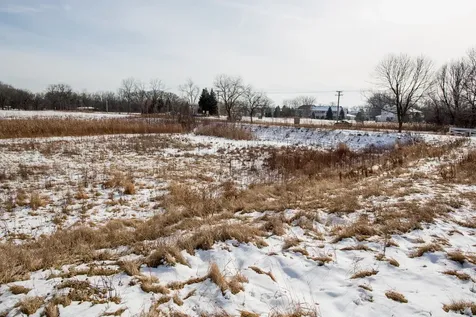 NEC Route 176 & Westridge Drive Island Lake IL 60042