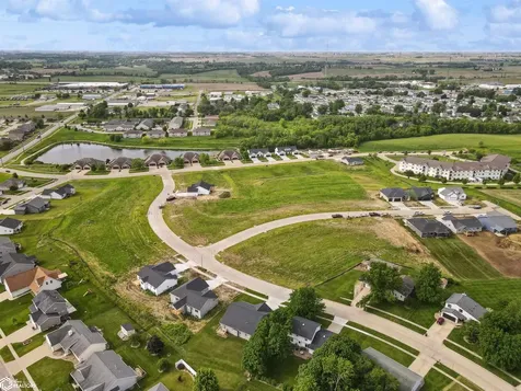 2617 Knollway Drive Marshalltown IA 50158