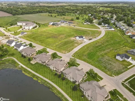 2610 Knollway Drive Marshalltown IA 50158