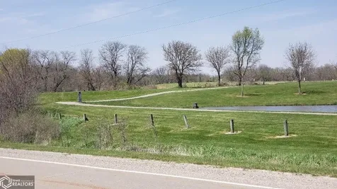 4001 Concord Lane Wapello IA 52653