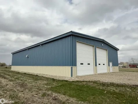 3415 9th SW Mason City IA 50401
