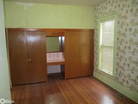 317 Main Street Clutier IA 52217