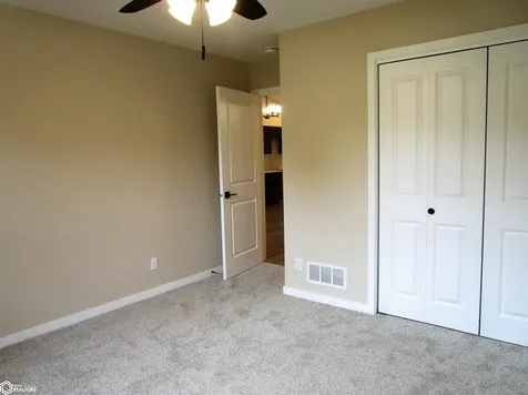2319 Heritage Lane Iowa Falls IA 50126