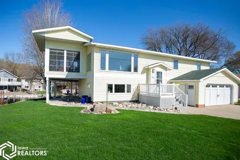 4674 N Shore Drive Clear Lake IA 50428