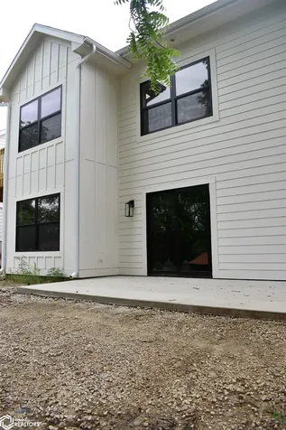 2352 River Road Iowa Falls IA 50126