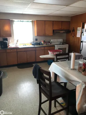 1329 Des Moines Keokuk IA 52632