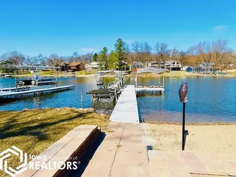 144 Center Point Drive Montezuma IA 50171
