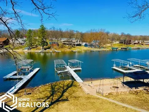 144 Center Point Drive Montezuma IA 50171