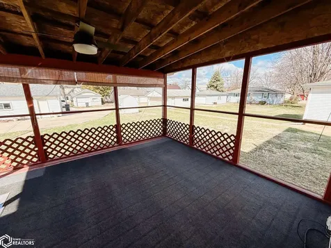 415 S Garfield Avenue Burlington IA 52601