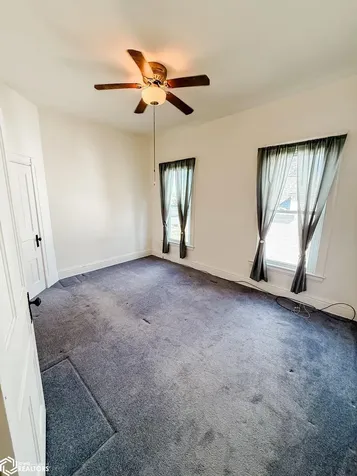 415 S Garfield Avenue Burlington IA 52601