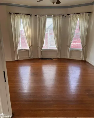 415 S Garfield Avenue Burlington IA 52601