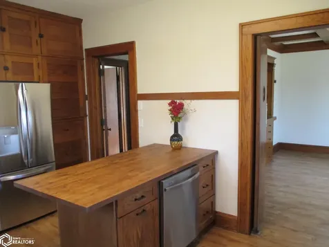 702 S Main Street Dysart IA 52224