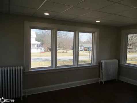 702 S Main Street Dysart IA 52224