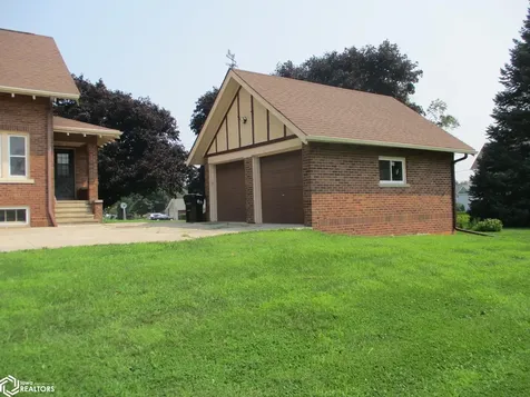 702 S Main Street Dysart IA 52224