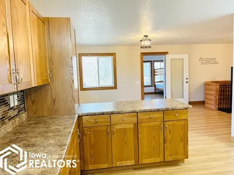103 S Shore Drive Montezuma IA 50171