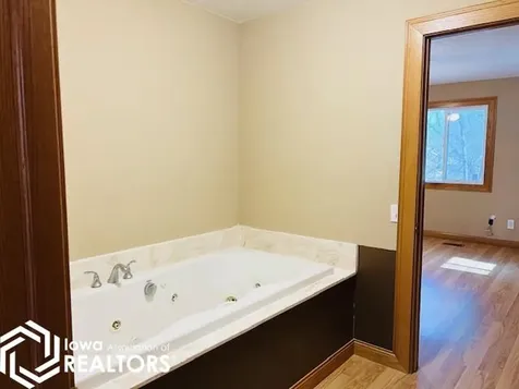 103 S Shore Drive Montezuma IA 50171