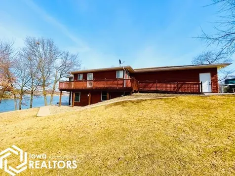103 S Shore Drive Montezuma IA 50171