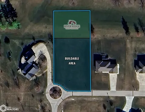 1711-12 Golf Course Boulevard Independence IA 50644