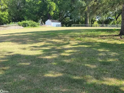 1610 N Park Oskaloosa IA 52577