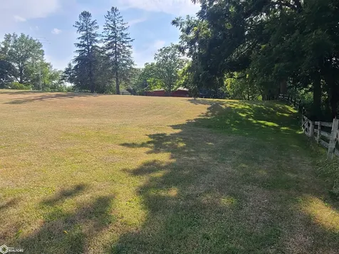 1610 N Park Oskaloosa IA 52577