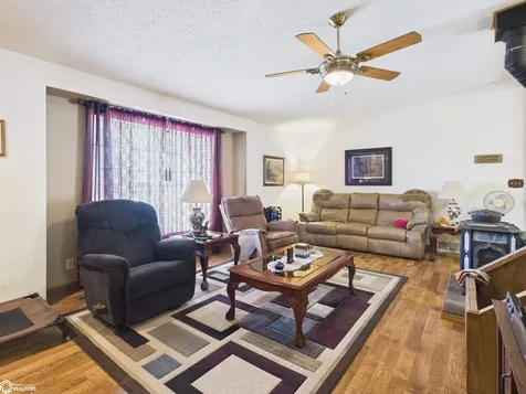 3556 Highway 99 Wapello IA 52653