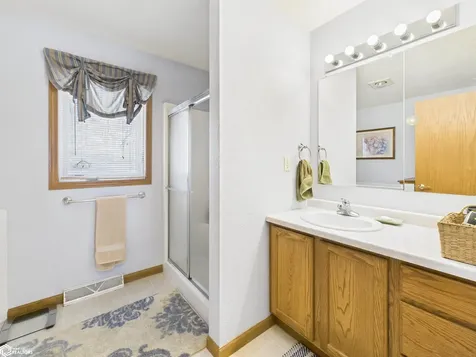3556 Highway 99 Wapello IA 52653