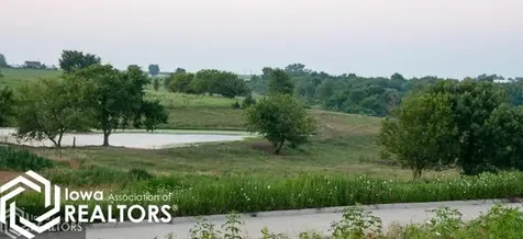2313 Lake Trail Fairfield IA 52556