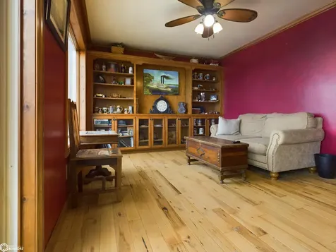 31 Bluff Park Road Montrose IA 52639