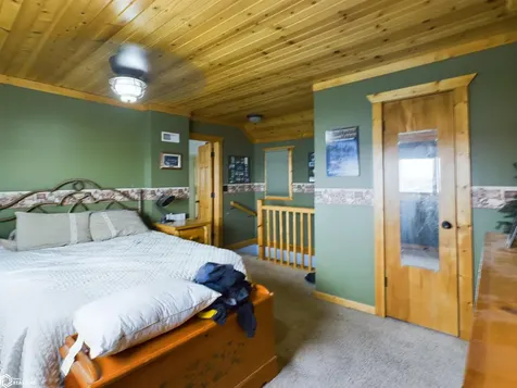 31 Bluff Park Road Montrose IA 52639