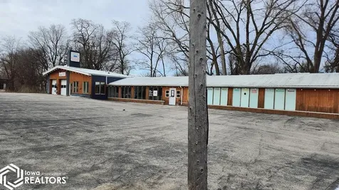 712 Hwy 18 E Clear Lake IA 50428