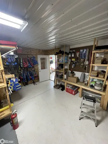 712 Hwy 18 E Clear Lake IA 50428