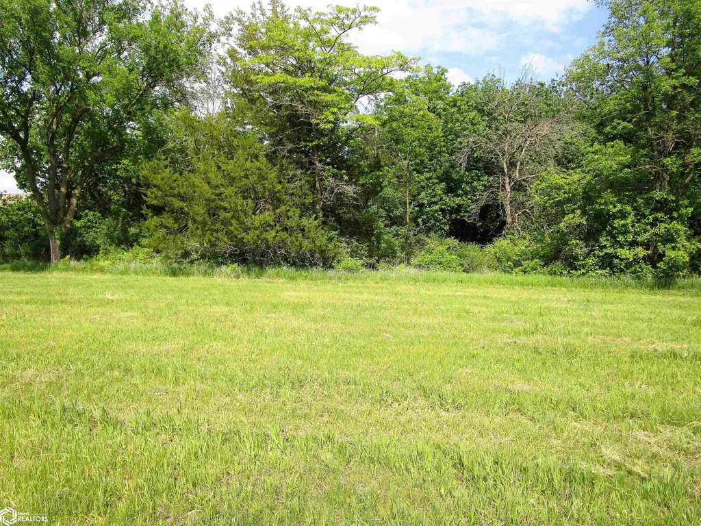 1012 Palisades Court Iowa Falls IA 50126