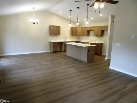 2311 Heritage Lane Iowa Falls IA 50126