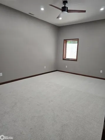 328 N 6th Street Oskaloosa IA 52577