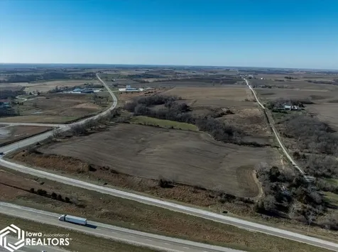 Parcel #1014300003 Oskaloosa IA 52577
