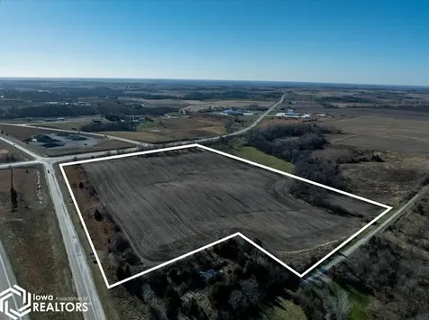Parcel #1014300003 Oskaloosa IA 52577