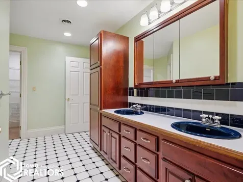 3344 213th Street Fort Madison IA 52627