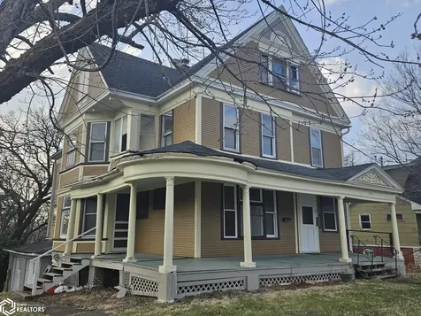 905 N Court Street Ottumwa IA 52501