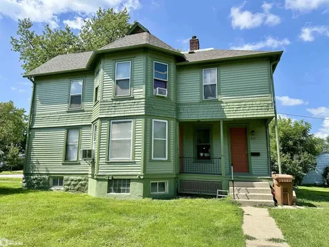 1202 Main Street Grinnell IA 50112