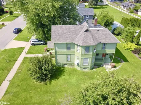 1202 Main Street Grinnell IA 50112