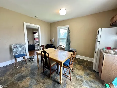 1202 Main Street Grinnell IA 50112