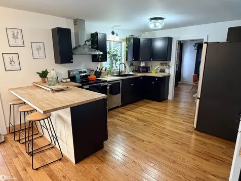 102 Forest Drive Fairfield IA 52556