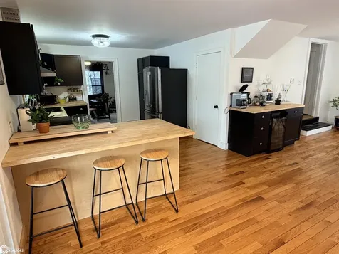 102 Forest Drive Fairfield IA 52556