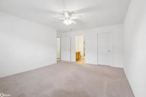 620 Layne Dr Unit 2 West Burlington IA 52655