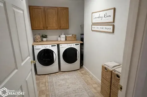 620 Layne Dr Unit 2 West Burlington IA 52655