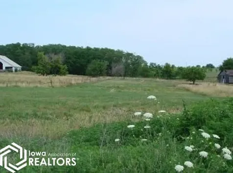 2315 Lake Trail Fairfield IA 52556